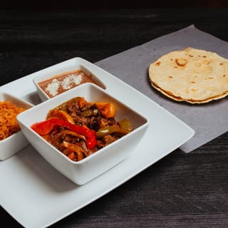 Bistec Ranchero Rice-Beans